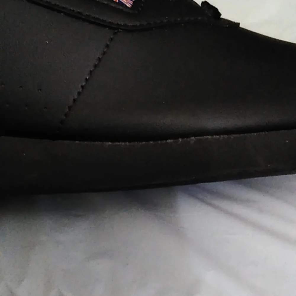 Reebok Women's Princess Black Size 7.5 Wide - Picture 7 of 7